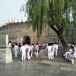 孔氏族人根之所在地曲阜三孔一日游