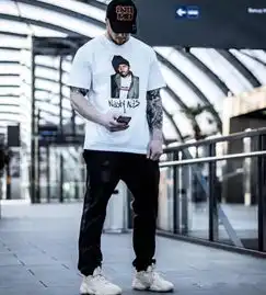 肖像t恤最直接的fashionicon