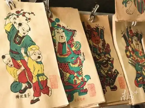 最暖的年味走进解忧年画铺文化中国行