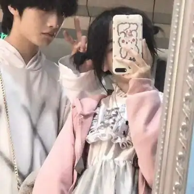 高端情头想想还有点难过有些人情侣头像我要个性网