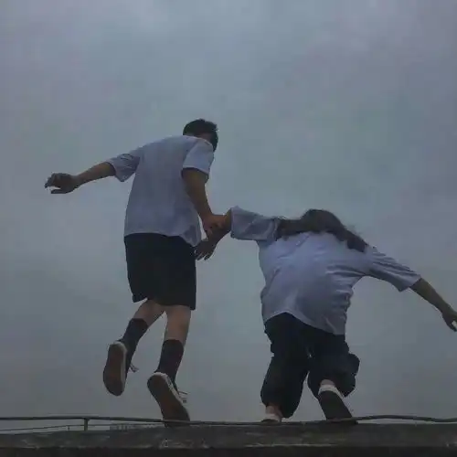 情侣之间歪腻的短文