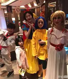 明星为过万圣节也是拼了,有人狂砸3000万,依旧赢不了高晓松
