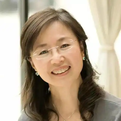 你读我读春风化雨,有心而无痕读尹建莉好妈妈胜过好老师有感