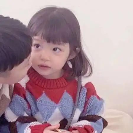 小孩情侣头像,孩子时期我们相遇注定逃不掉了
