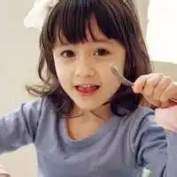 欧美正太萝莉qq头像合集