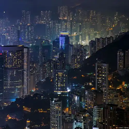 深圳未来会超越香港吗深度分析两个城市的未来