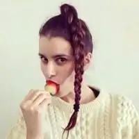 短发卡通女生红唇图片微信头像图片大全