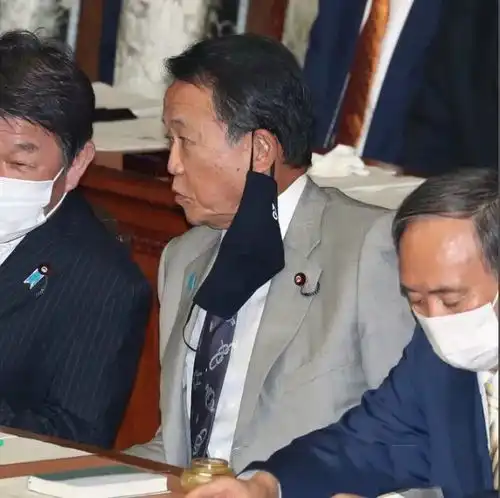 一场混战要开始了锐参考