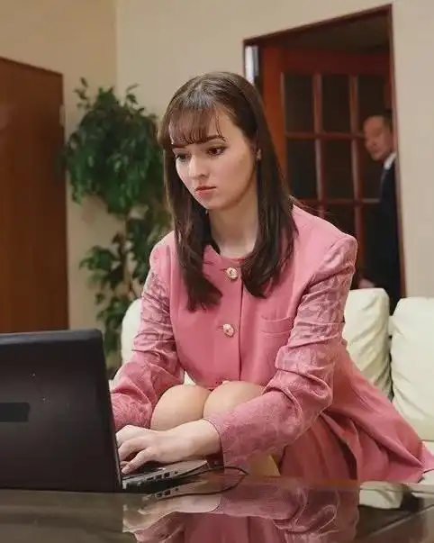芭比娃娃玩sm是种什么体验,出道7年的业界混血萝莉西田卡莉娜