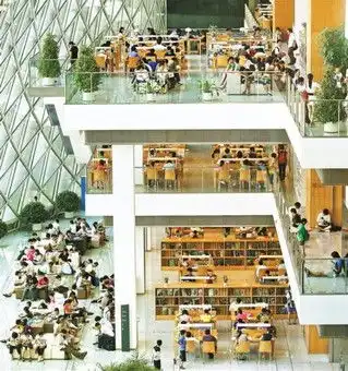 深圳担文化创新使命塑城市文明典范