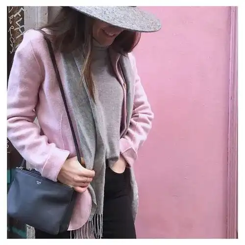 她才是粉红女郎本粉博主推荐