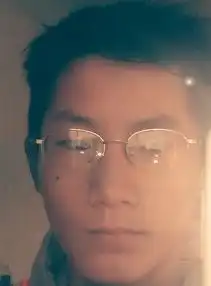 这长得如何如果看不清楚那么五官轮廓如何只有15岁,能长成帅哥吗