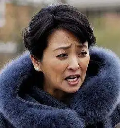 20岁远嫁日本人,三任丈夫全是外国人,坦言和中国男人没有生活