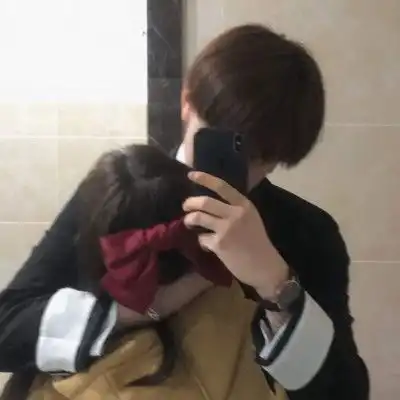 女生想让你追她,会有这3个暗示,兄弟别傻傻不懂