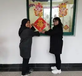 情系留校学子爱暖锡职新春校领导慰问寒假留校中外学生