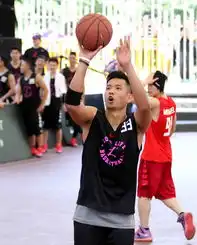 孙杨重当好徒弟最小球王现身赛场