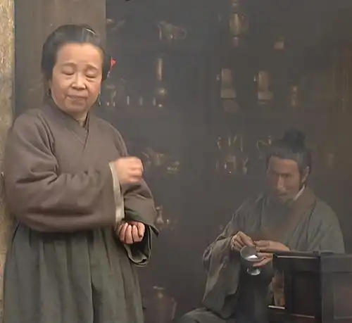 同样是塑造经典,为何六小龄童等被骂惨,王刚和李明启却被称赞
