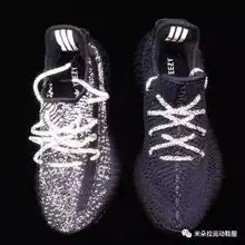 新版350v2白斑马,黑色满天星出炉,yeezy今年还有多少大招