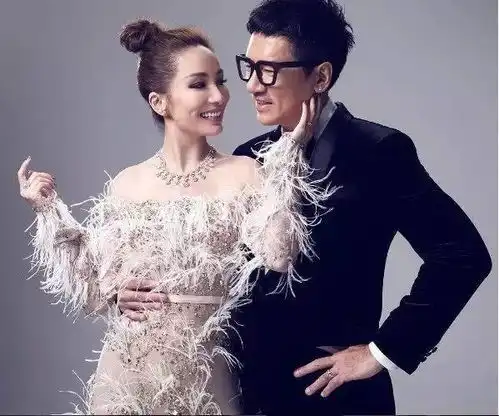 西门庆出演踩过界奸人获赞曾为黄家驹抬棺,疑因滥拍片结婚9年无儿女