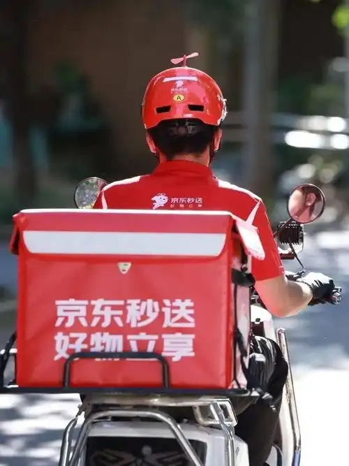 当外卖平台开始卷社保,骑手小哥却沉默了