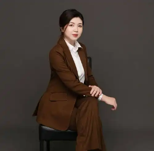 丛蕾