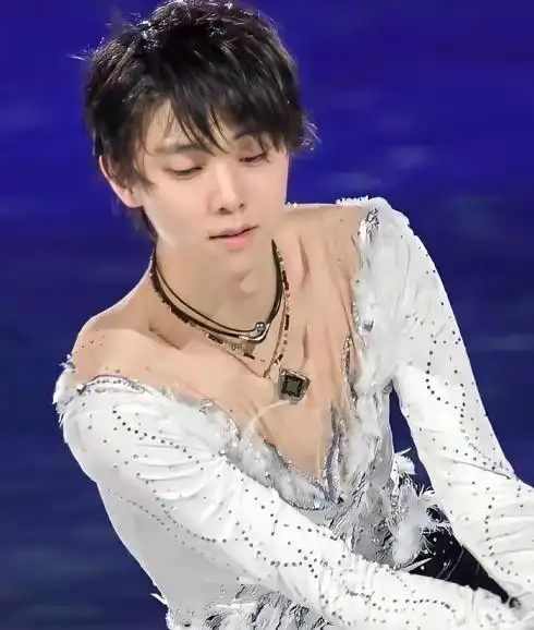 羽生结弦若名为山本太郎,还能受欢迎吗其实学识和修养缺一不可