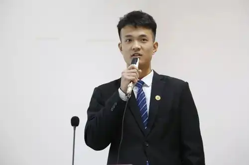 时代新人关于20172018学年度十佳大学生评选结果的公示