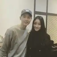宋仲基头像图片高清微信头像图片大全