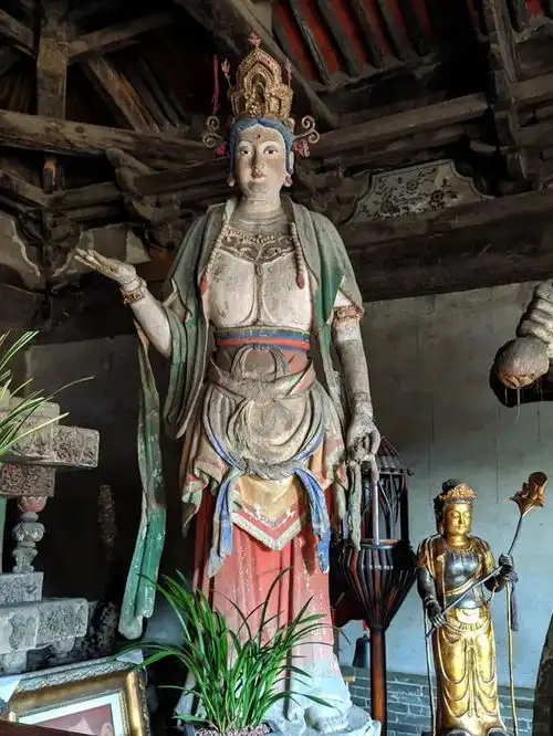 清凉赏析明代彩塑壁画十二面观音图