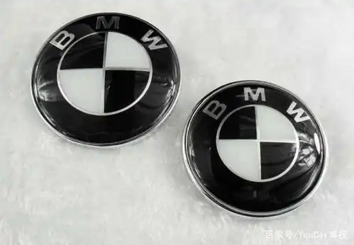 告别蓝天白云bmw黑白车标你会满意吗