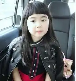 曹格女儿grace长大了超时尚打扮令粉丝们惊艳不已图