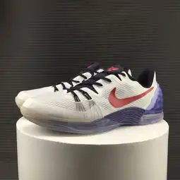 耐克nike耐克男鞋2017新款耐磨运动鞋深宝蓝科比篮球鞋战靴毒液5代853939