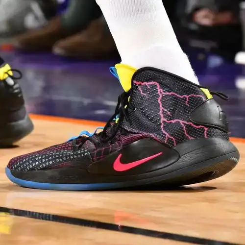 nba上脚合集多双稀有pe亮相哪双最帅