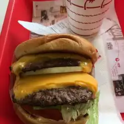 innoutburgerleavesleyroad的双层牛肉汉堡好不好吃用户评价口味怎么样硅谷美食双层牛肉汉堡实拍图片大众点评