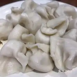 东北人天河店的冻豆腐炖白菜好不好吃用户评价口味怎么样广州美食冻豆腐炖白菜实拍图片大众点评