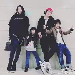爸爸去哪儿里女儿们的打扮能体现出父母的品味啊