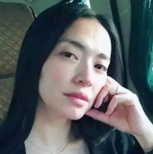 女明星卸妆大比拼到底谁素颜最丑