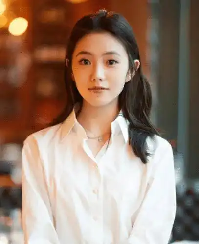 姚安娜被望女成凤,遭求撬刘浩存资源,人造紫微星出现