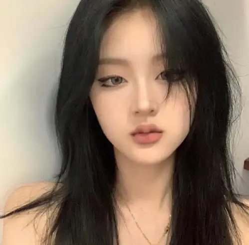 小众女头.kissmeunderthesea