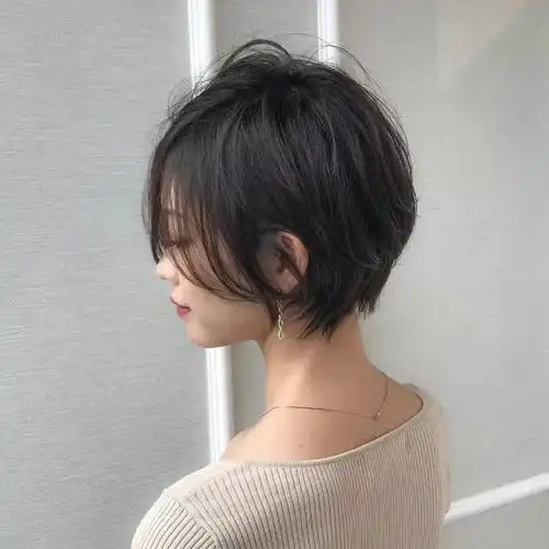 发型欣赏潮短发