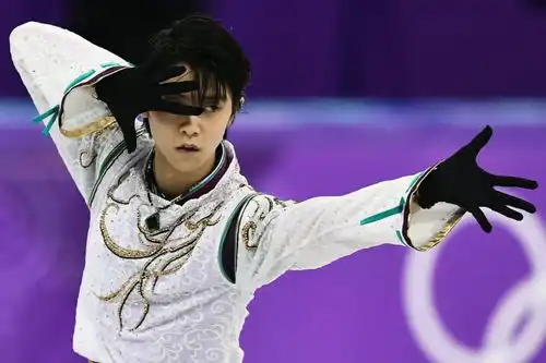 羽生结弦因伤再退赛,日本网友求助中国的事还能实现么