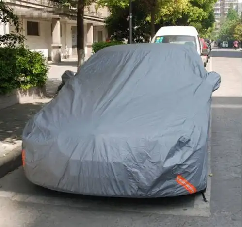 车上最好不要放这5种车品,不能保护汽车,可能还会毁车