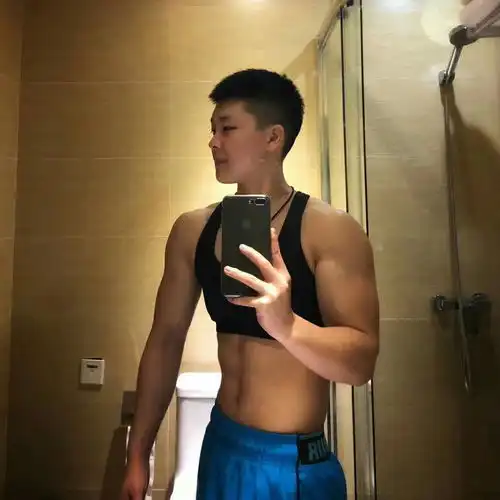 女生有肌肉是怎么样的感受呢