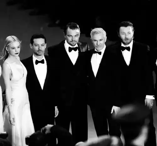 为什么中国男人穿西装不好看