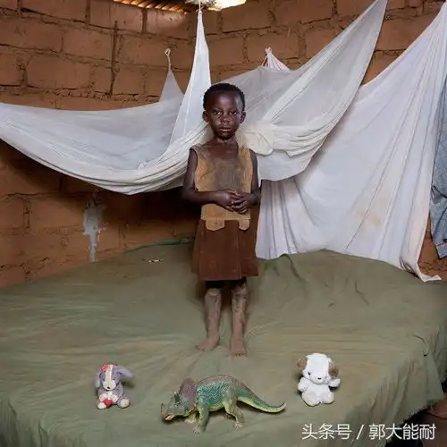 世界各国小孩子拥有的玩具,非洲的最惨,中国小孩最霸气