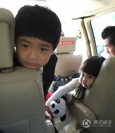 曹格娇妻晒儿女萌照姐姐grace依偎joe兄妹情深