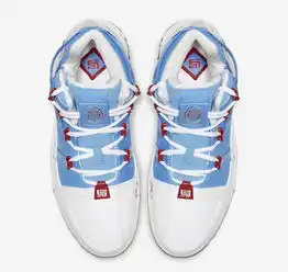 詹皇mvp首纪念这双nikezoomlebron3居然有机会入手