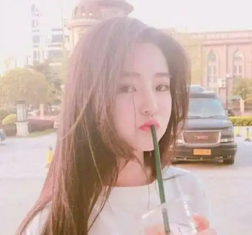 很酷的句子我胖的原因是因为许多事放心里不好瘦啊