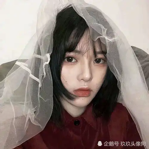 女生主动给你聊这3话题,说明对你有意思,兄弟要珍惜