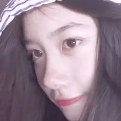 沈奈恬闺蜜头像小姐姐